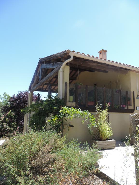 Hotel Les Deux Lions Alairac Exterior foto